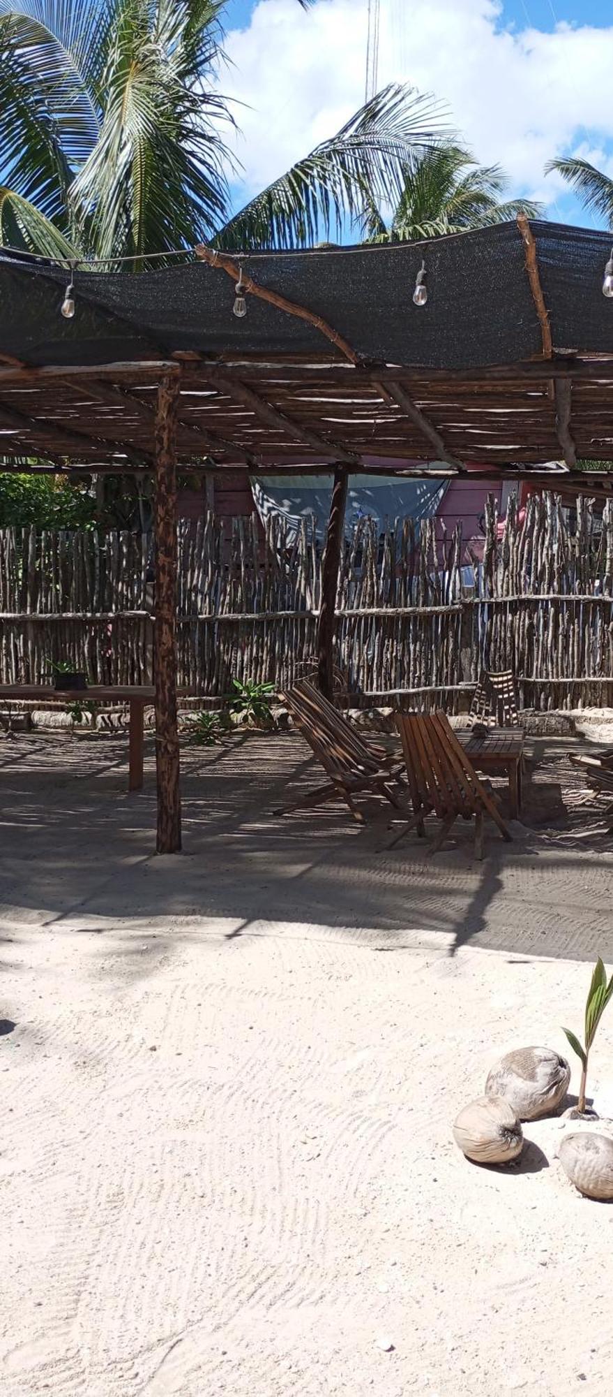 El Regalo El Cuyo Hotel Exterior photo